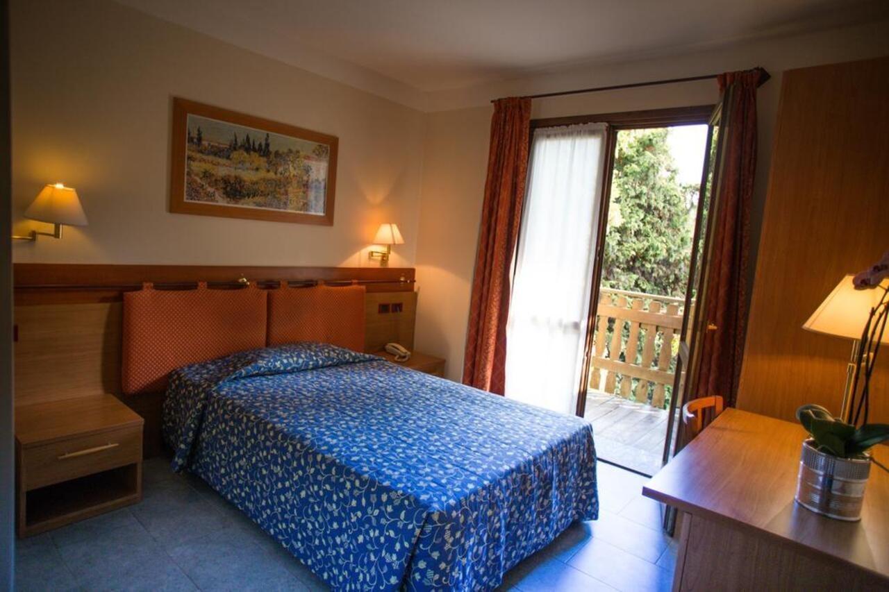 Hotel Ristorante La Perla Varallo Pombia Zewnętrze zdjęcie
