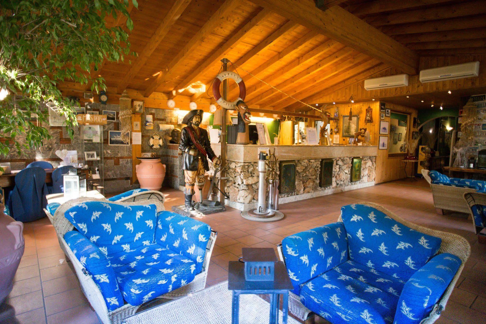 Hotel Ristorante La Perla Varallo Pombia Zewnętrze zdjęcie