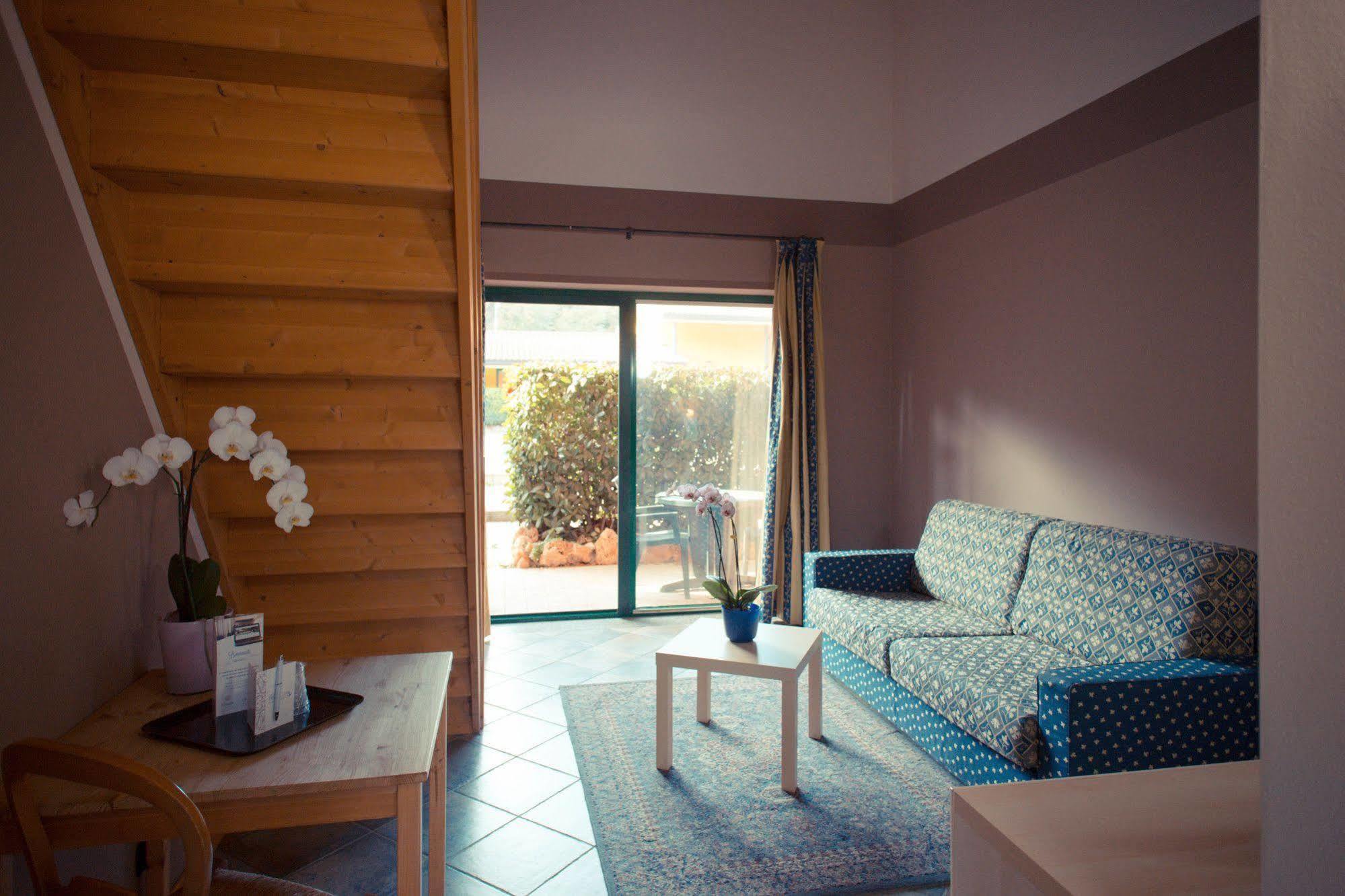 Hotel Ristorante La Perla Varallo Pombia Zewnętrze zdjęcie